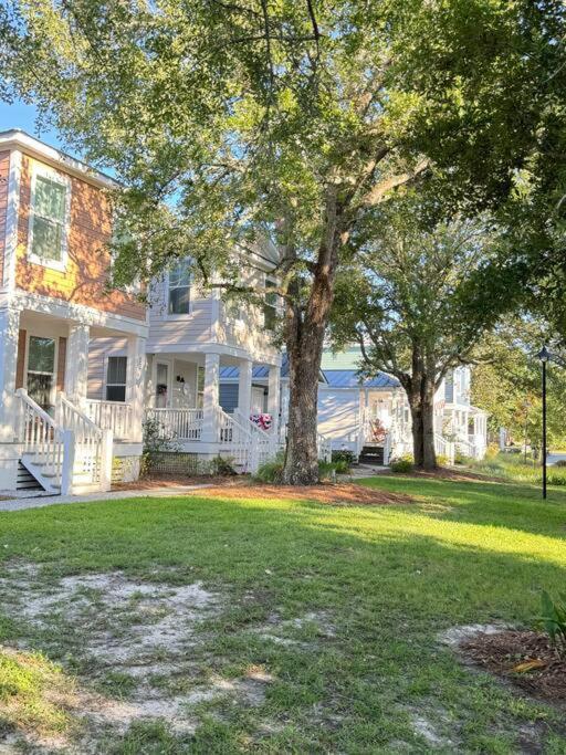 Cute And Cozy Comfy Birds Junior Cottage - 1 Mile To Dwntn Ocean Springs, Near Beach With Golf Cart Екстериор снимка