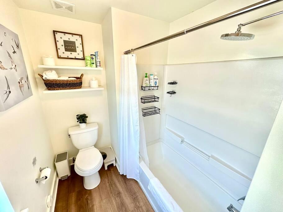 Cute And Cozy Comfy Birds Junior Cottage - 1 Mile To Dwntn Ocean Springs, Near Beach With Golf Cart Екстериор снимка